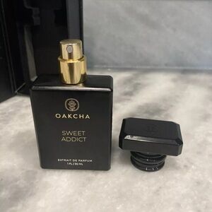 Oakcha Sweet Addict. 30 ml bottle